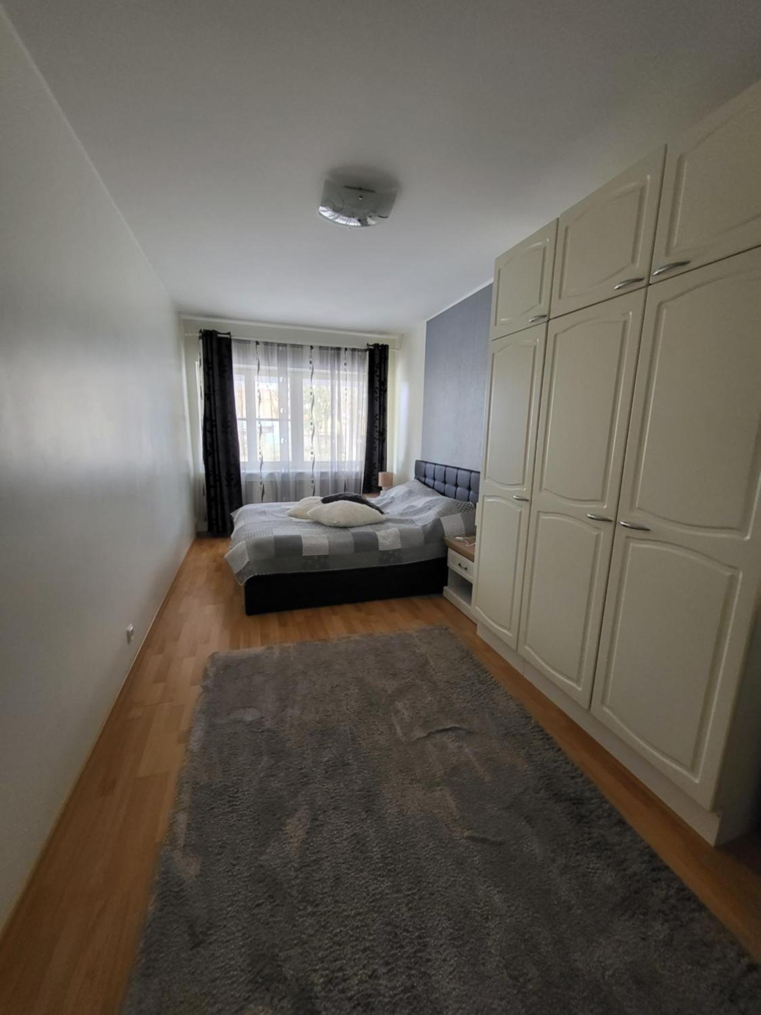 Long Holiday Apartment Kuressaare Buitenkant foto